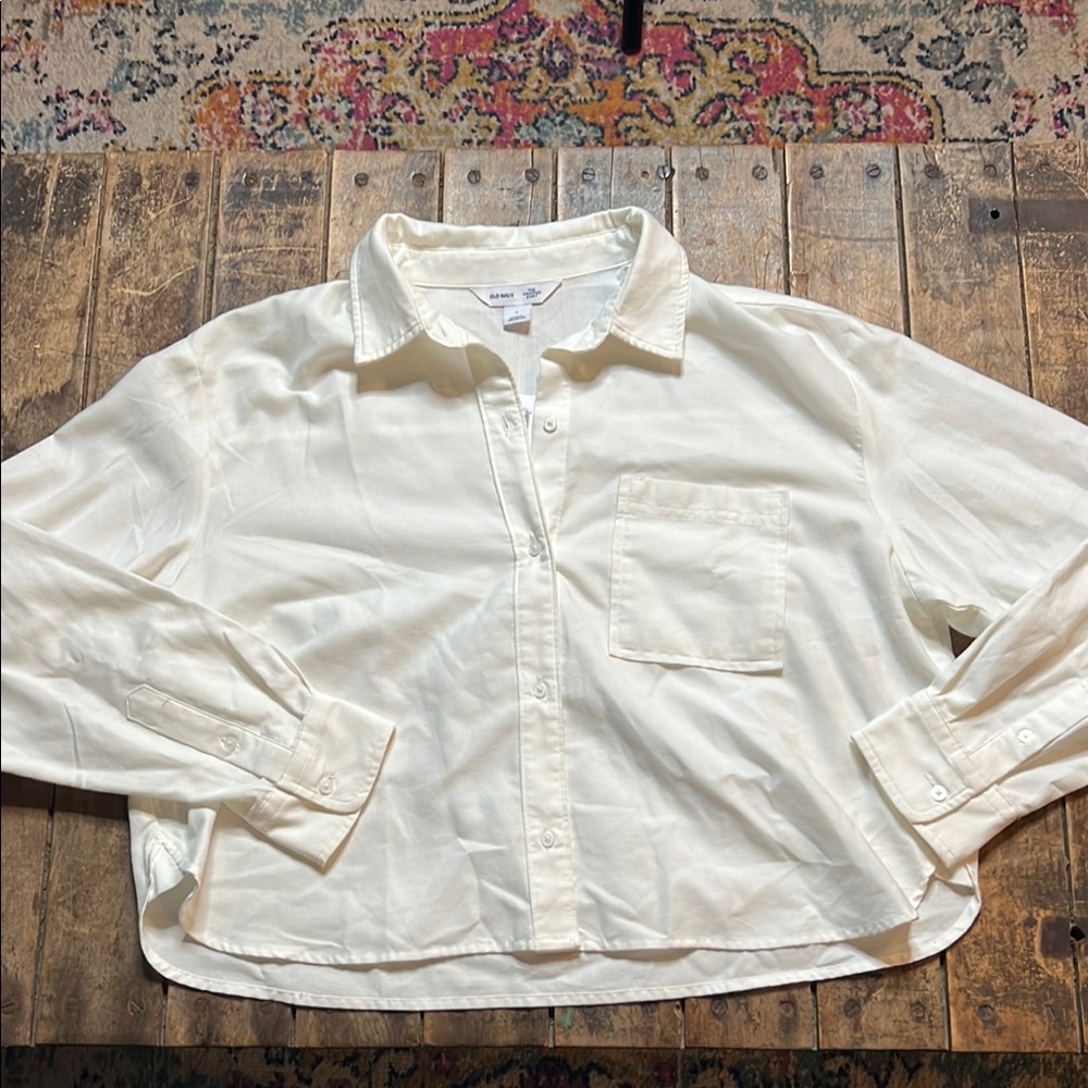 Old Navy The Cropped Shirt Button-Up Shirt